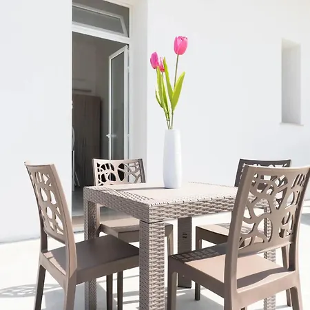 Monolocale Vela Nuovo Con Wi-fi, Clima E Giardino A Torre Lapillo